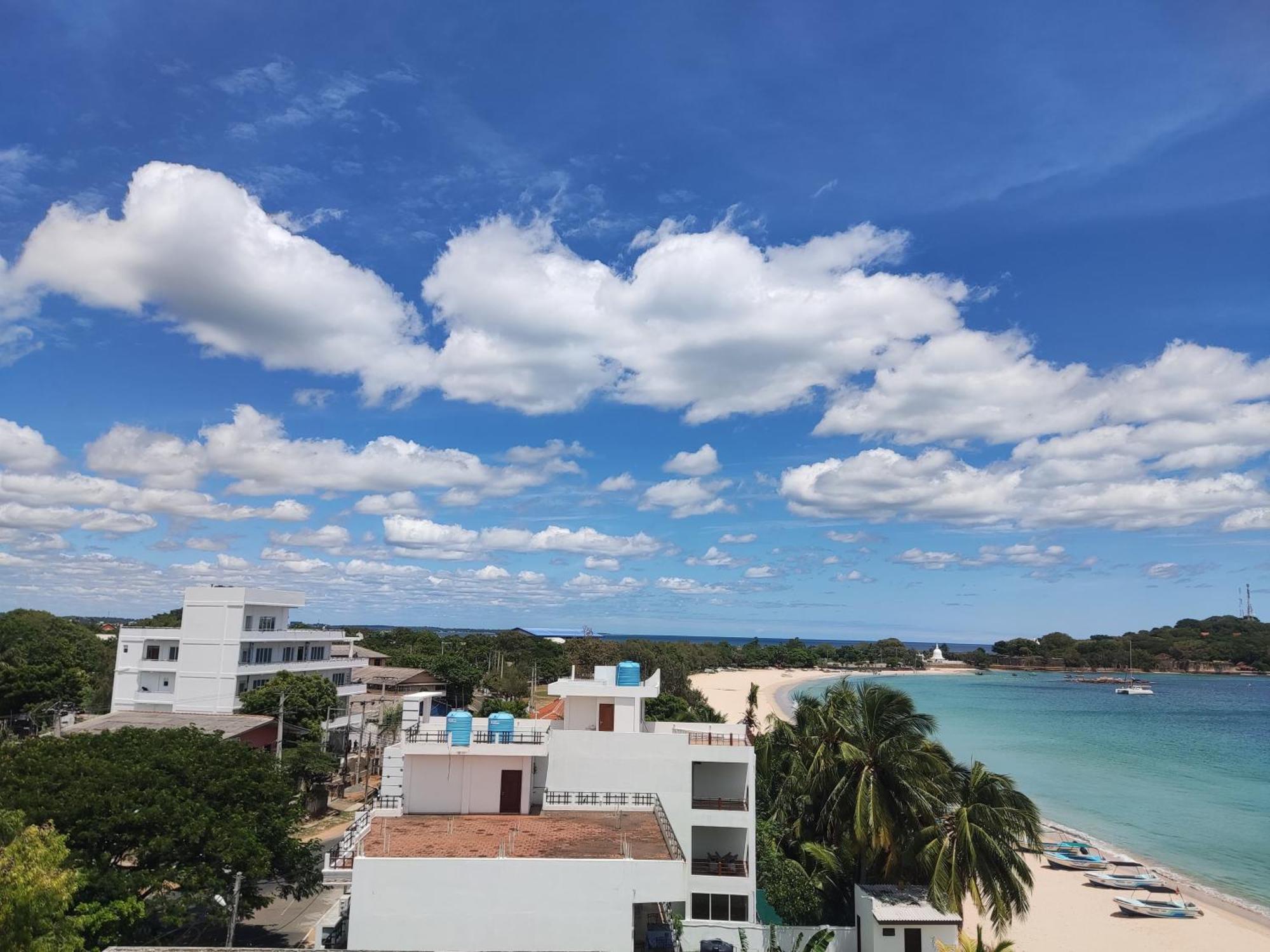 Trinco Beach By Dsk Trincomalee Exteriér fotografie